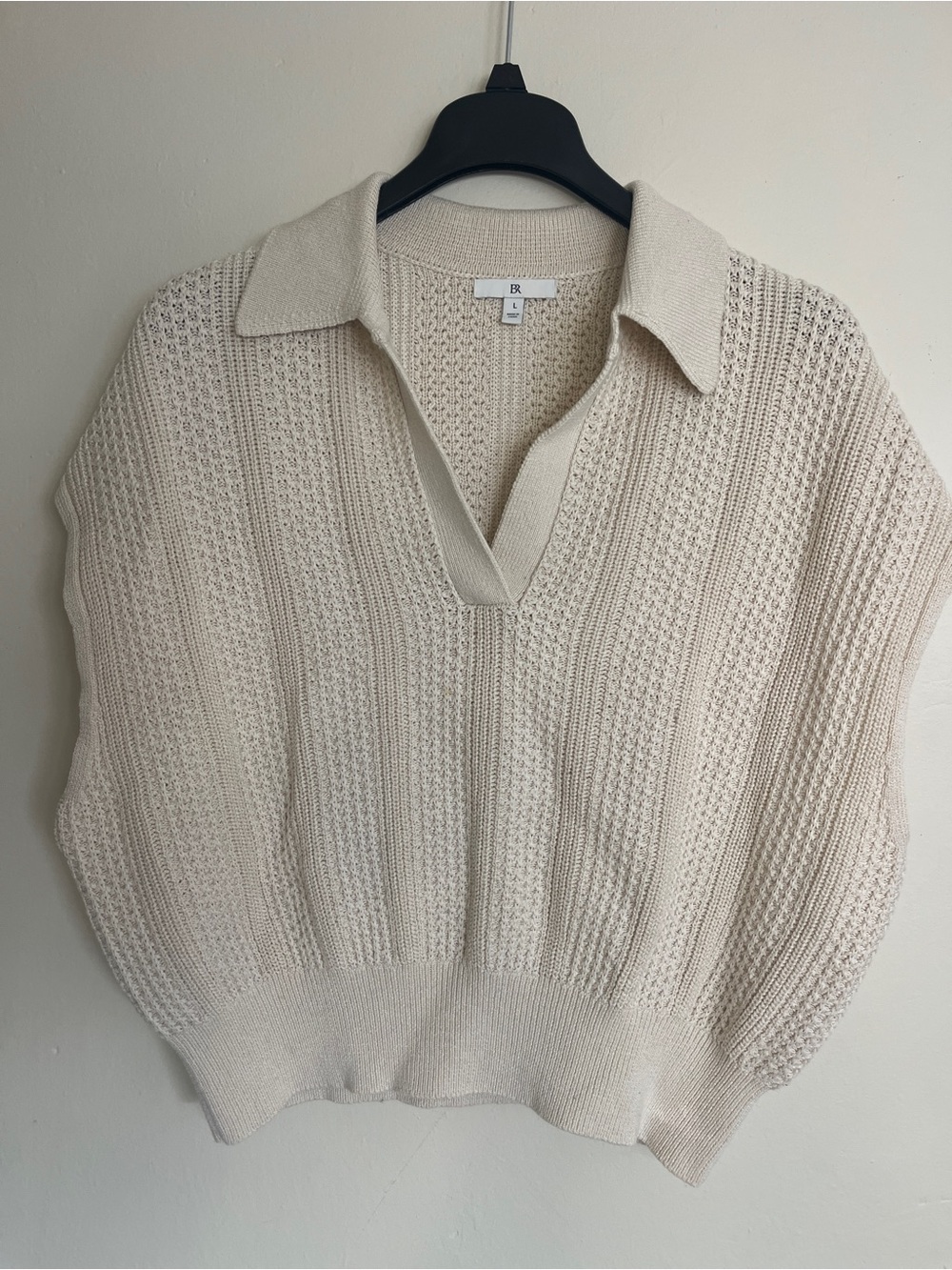 Banana Republic V-Neck Collared Sweater in Cream